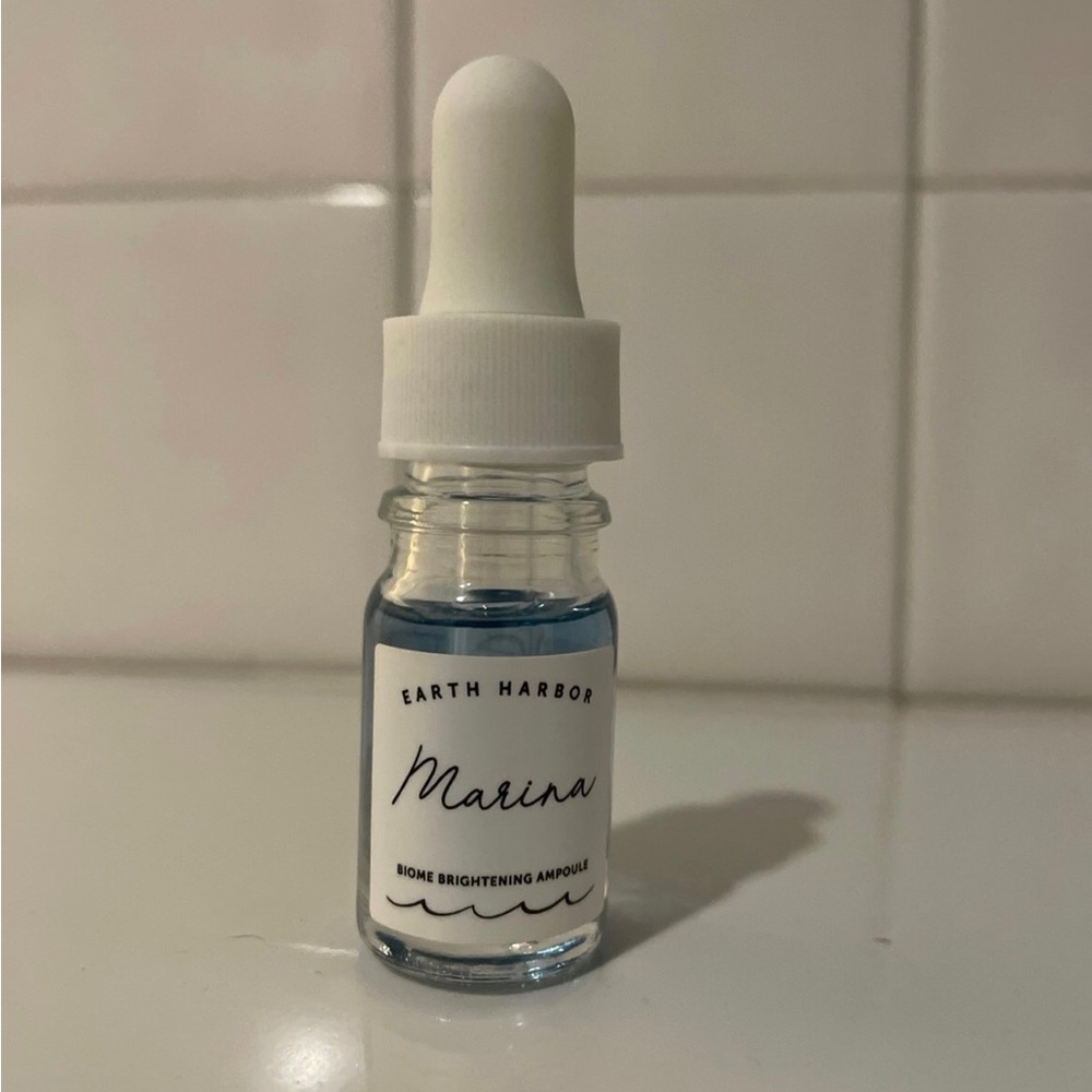 Earth Harbor MARINA Biome Brightening Ampoule